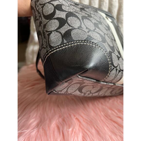 Vintage Coach Heritage Chelsea Signature Tote with Stripe in Grey, Black & Blue - Picture 5 of 11